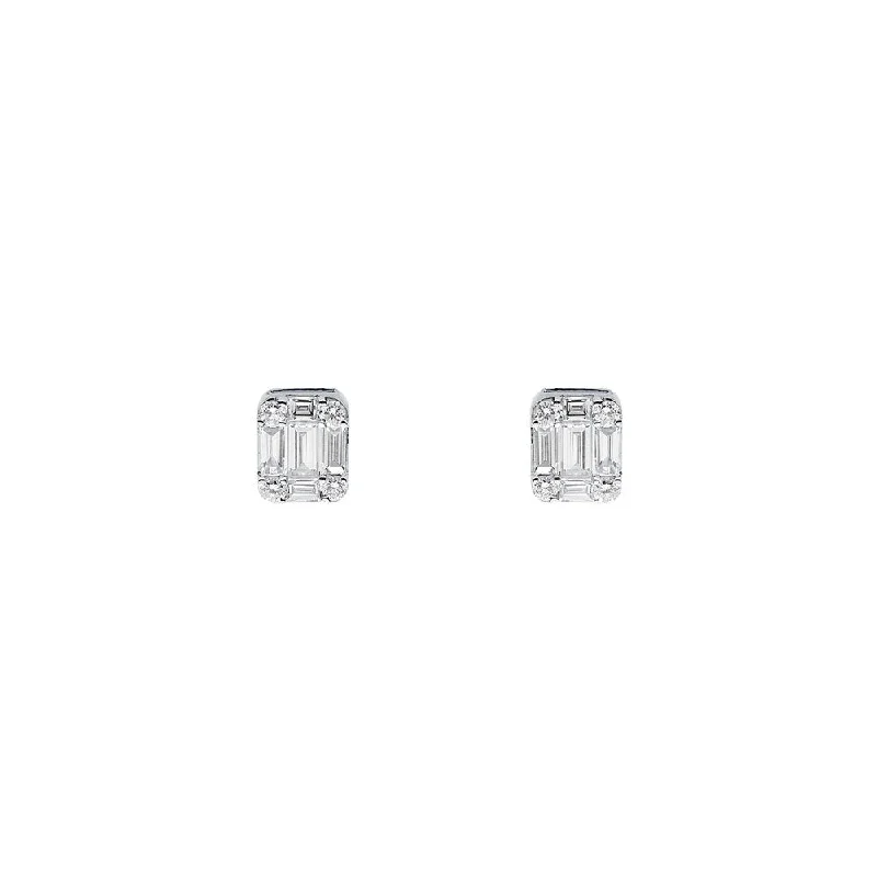 18 Karat White Gold Illusion cut Diamond stud earrings